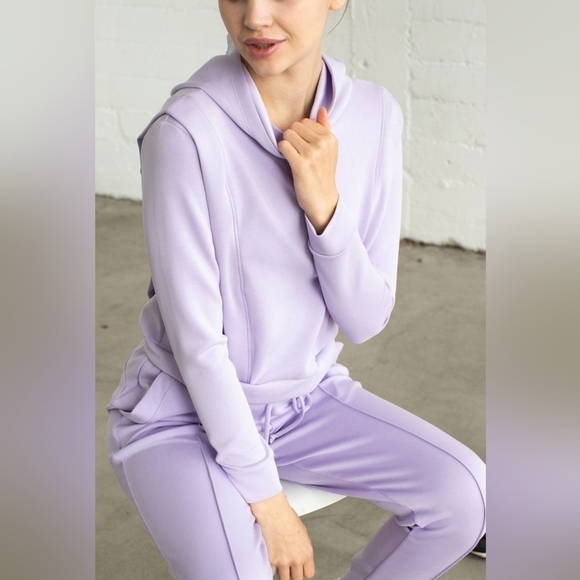 NUX Lilac Silky Soft Cropped Sleek Mia Hoodie PTP 19 - Picture 2 of 4